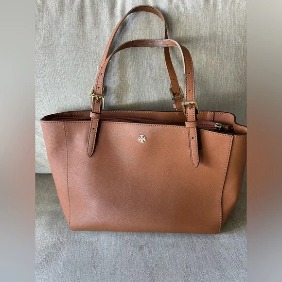 Tory Burch Shoulder Bag - Picture 1 of 6